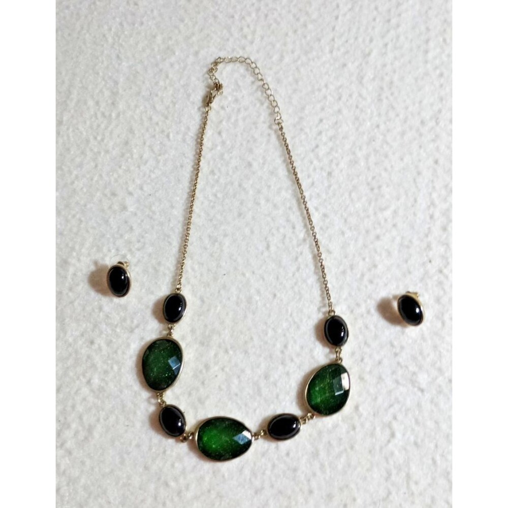 Statement Necklace & Post Earring Set Green Faceted Black Oval Gold Tone Jewelr